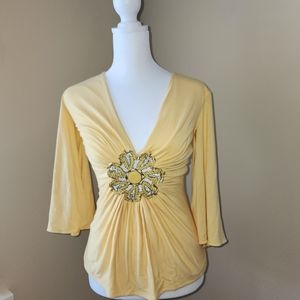 SKY Yellow like new XS blouse top cute sexy